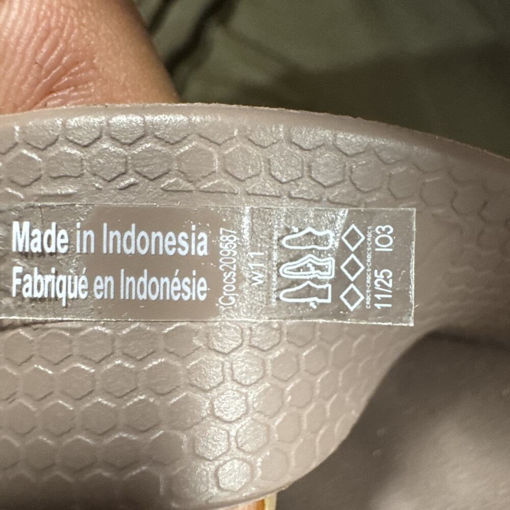 Crocs Getaway Strappy Slide Sandals Women's Sz#11 Truffle Brown Comfort Slip On - Picture 8 of 9